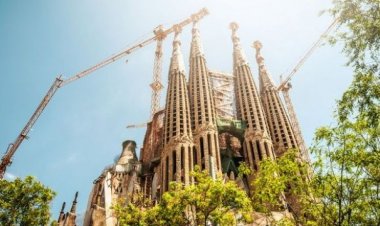 UNESCO Dünya Kültür Mirası listesindeki kaçak yapı Sagrada Familia'ya ceza