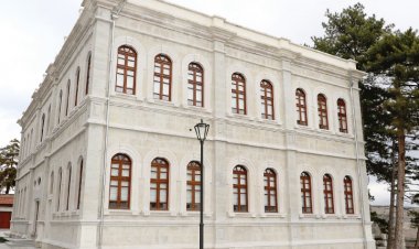 Tarihi binanın adı Prof. Dr. Fuat Sezgin Safranbolu Bilim ve Sanat Akademisi oldu