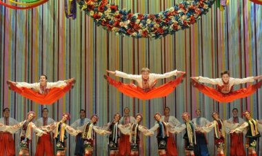 Ukrayna Ulusal Dans Topluluğu Aspendos Sahnesinde