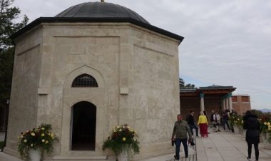 Adnan Polat, Gül Baba Vakfı'nın çalışmaları hakkında bilgi verdi