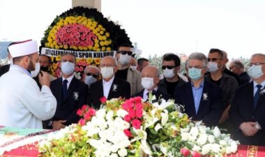 Adalet Ağaoğlu, son yolculuğuna uğurlandı