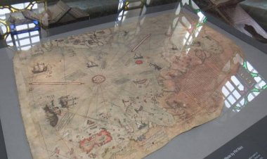 Piri Reis'in dünya haritası Topkapı Sarayı'nda sergileniyor