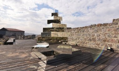 Kolektif Yansıma sergisi Kızlar Manastırı'nda açıldı