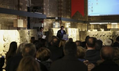 Ankara'da Büyük Nuh Tufanı Sonrası Anadolu'daki Arkeoloji İzleri Konferansı yapıldı