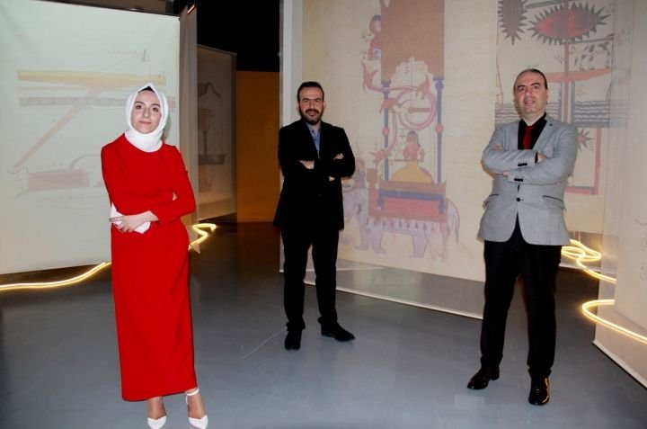 Cezeri'nin Olağanüstü Makineleri sergisi UNIQ Expo'da açıldı