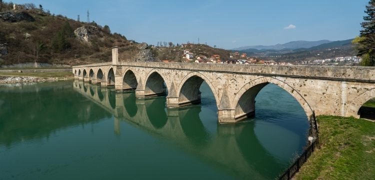Drina Köprüsü'nün restorasyonu tamamlandı