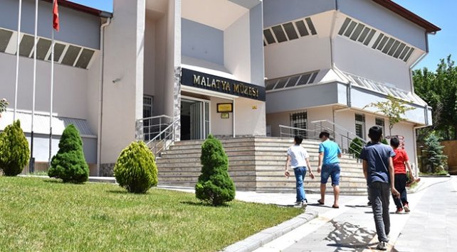 Binlerce yıllık mühürler Malatya Arkeoloji Müzesi'nde