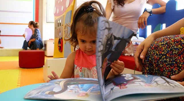 Türkiye'nin ilk bebek kütüphanesi Şarköy'de