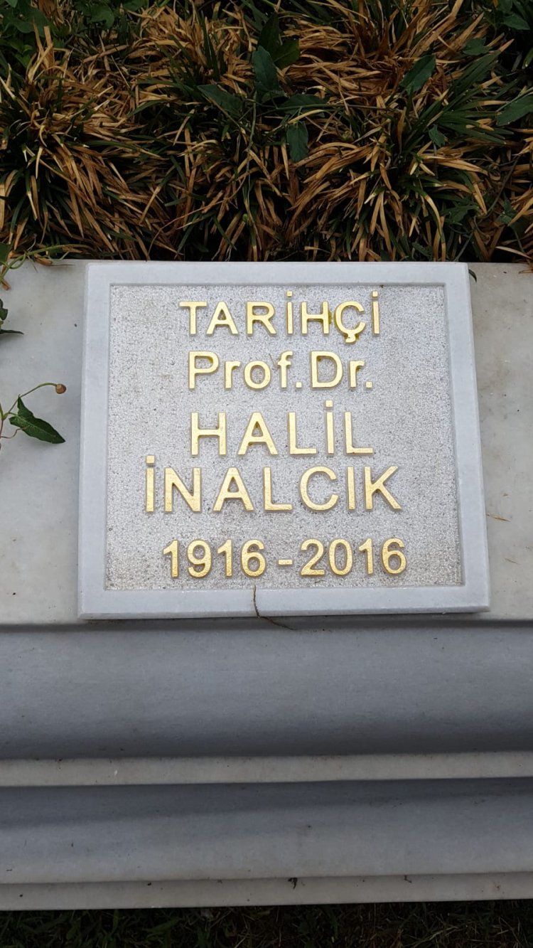 HALIL INALCIK HOCAMIZIN VEFATININ 3. SENE-i DEVRiYESi