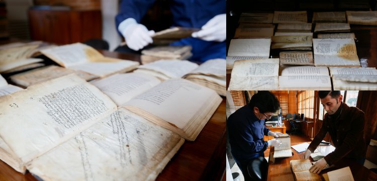 İzmir'de türbeleştirilen müderrishanede 400 yıllık kitaplar bulundu