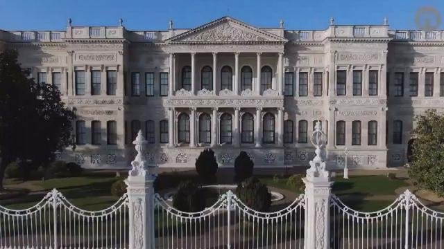 Milli Saraylar Resim Müzesi açıldı