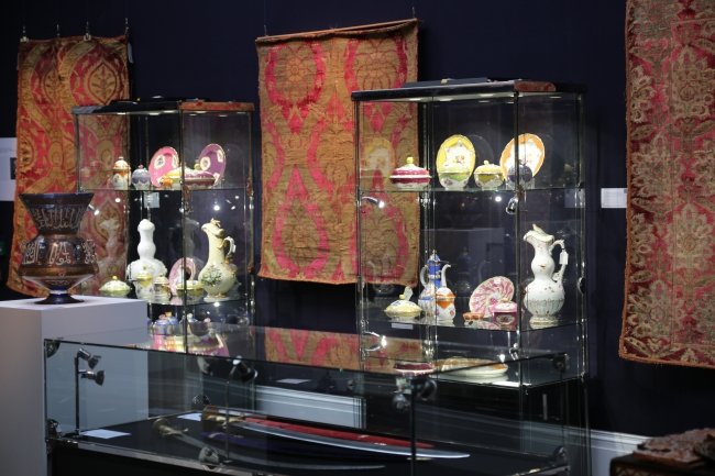 Kanuni Sultan Süleyman'ın portresi 438 bin 500 sterline satıldı