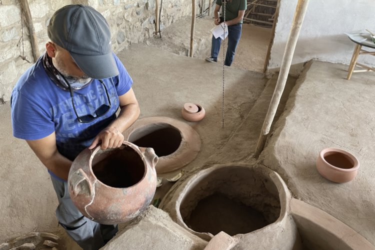 Harput Kalesi'nde bin yıllık saray mutfağı bulundu