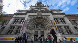 Fatih'in portreleri Londra'da sergileniyor